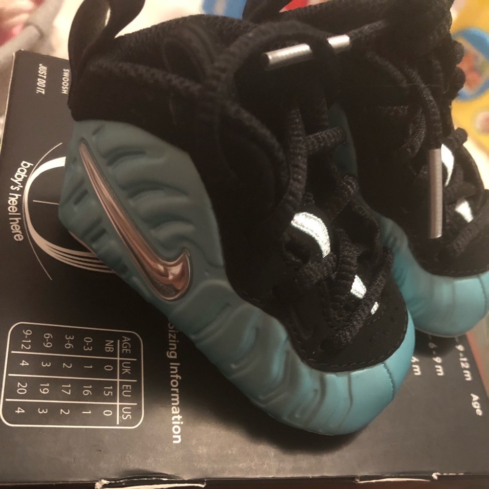 Nike foams